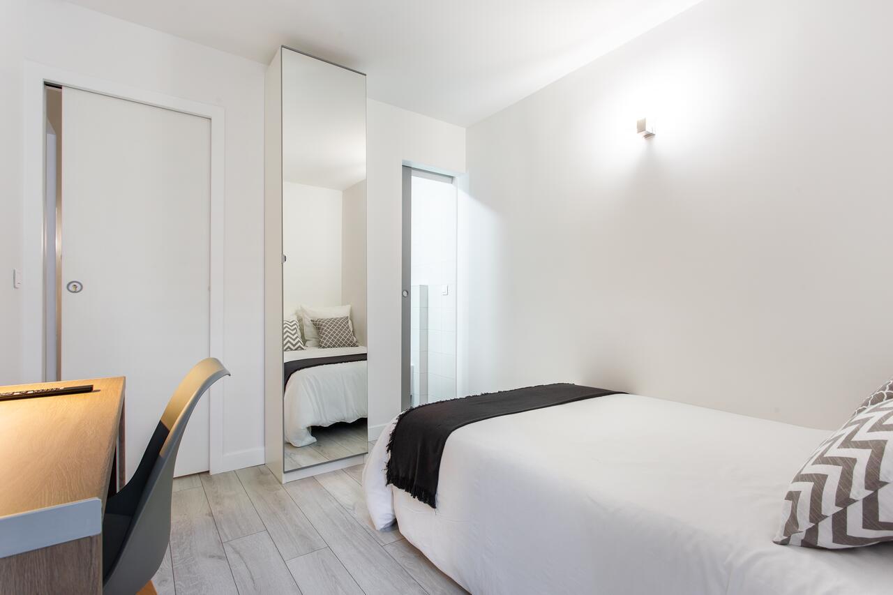 D&E - Paris-Disney - Holidays Apartment - Appartement De Vacances - 5 Chambres- 5 Sdb - 5 Bedrooms - 5 Bathrooms - Netflix Champs-Sur-Marne Εξωτερικό φωτογραφία