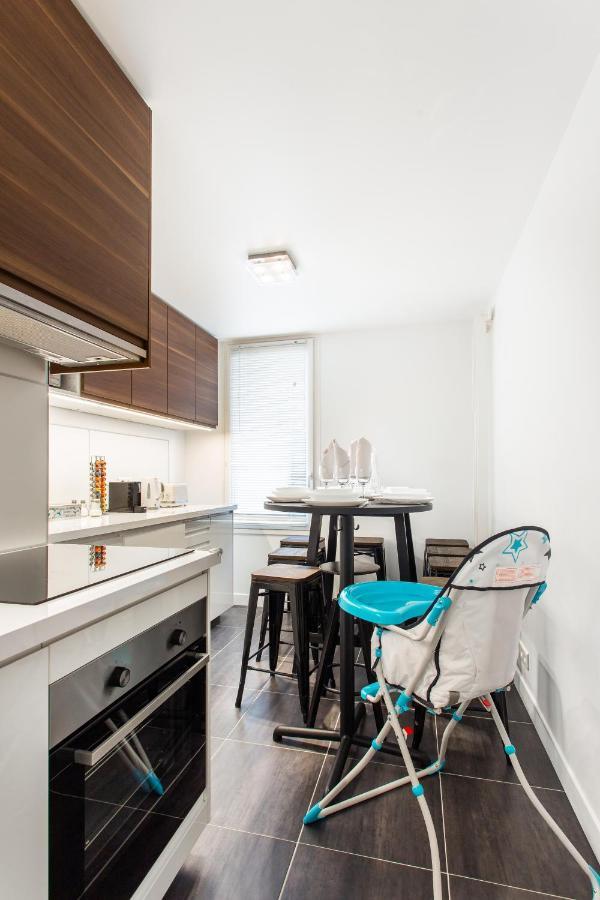 D&E - Paris-Disney - Holidays Apartment - Appartement De Vacances - 5 Chambres- 5 Sdb - 5 Bedrooms - 5 Bathrooms - Netflix Champs-Sur-Marne Εξωτερικό φωτογραφία